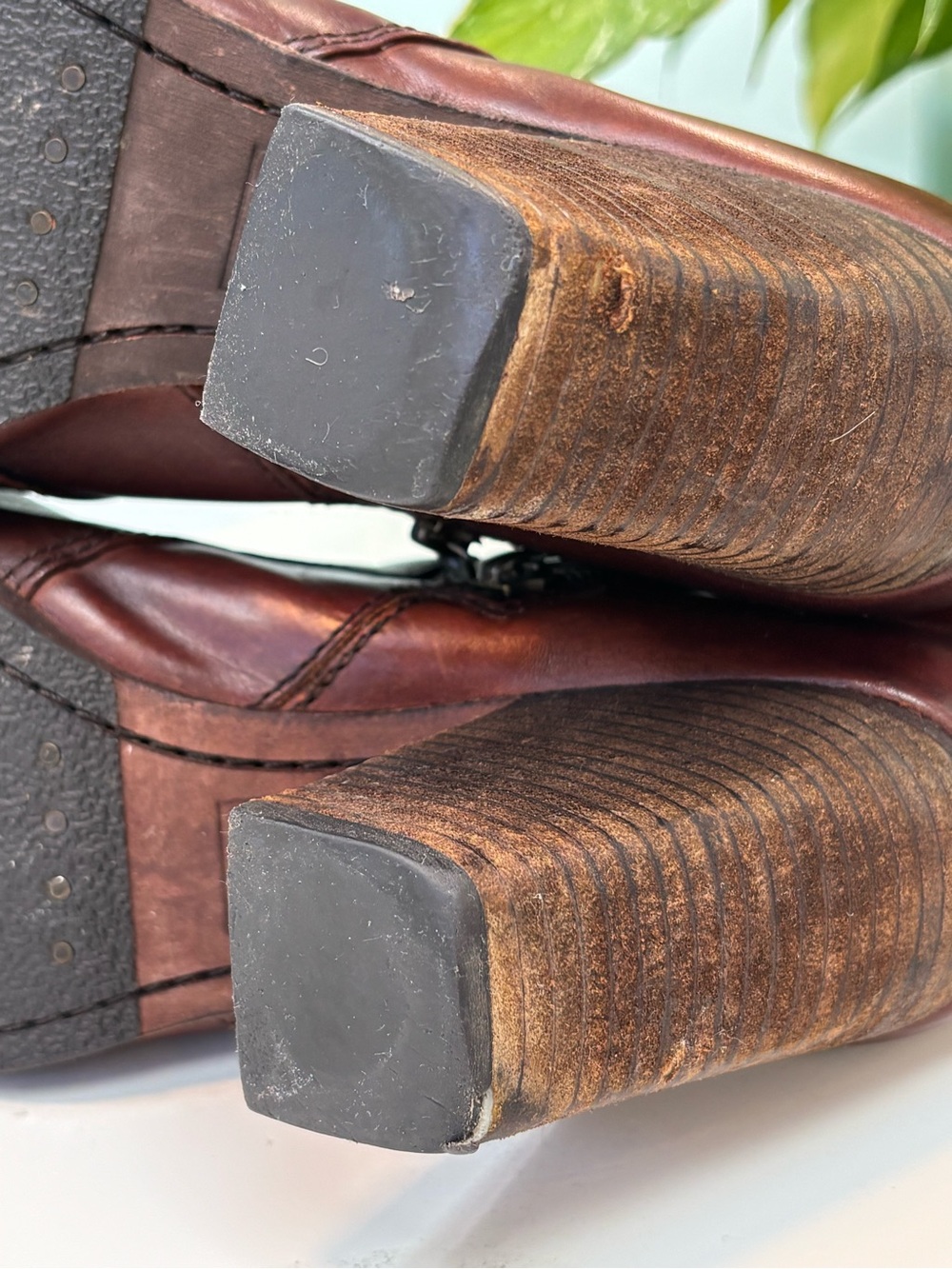 Frye Patty Redwood Leather Ankle Boots | Size 7.5M - Picture 16 of 16